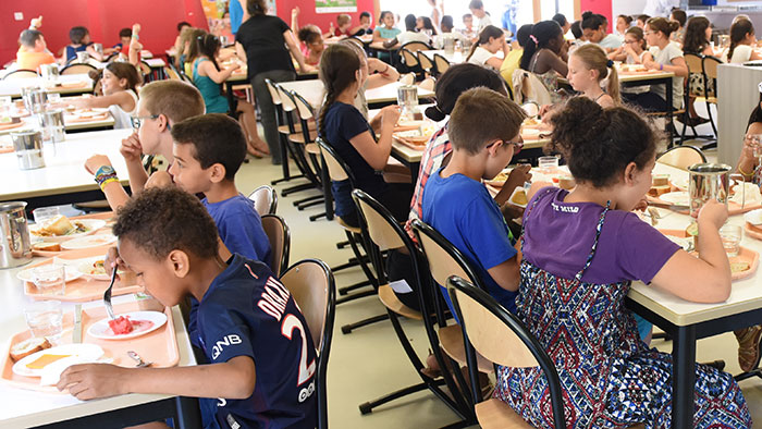 Restauration scolaire : du plastique en moins - bis - p