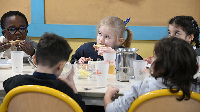 Premiere Experience De Petit Dejeuner Solidaire A L Ecole Olympe De Gouges Ville De Lyon