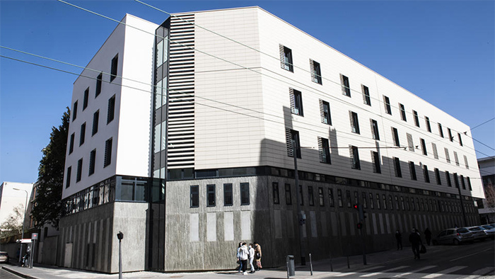 Le nouveau bâtiment dédié aux Maladies Infectieuses et Tropicales