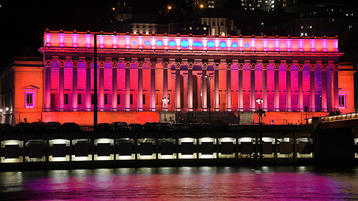 Octobre rose - Palais de Justice de Lyon illuminé en rose