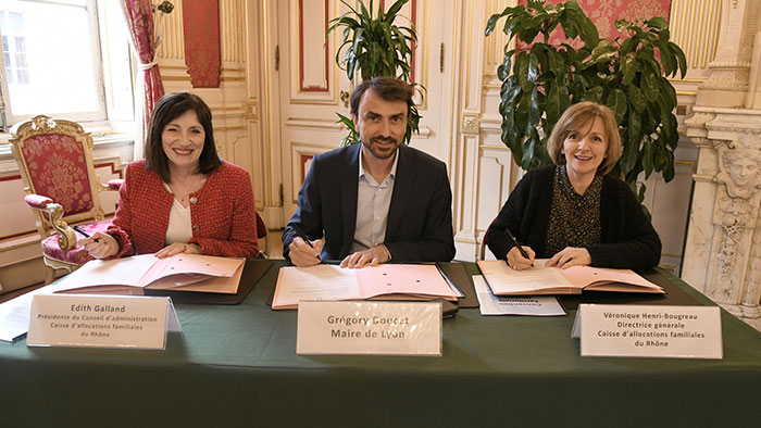 Signature CTG Lyon CAF Vignette