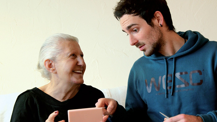 Le pari solidaire - cohabitation intergénérationnelle Vignette