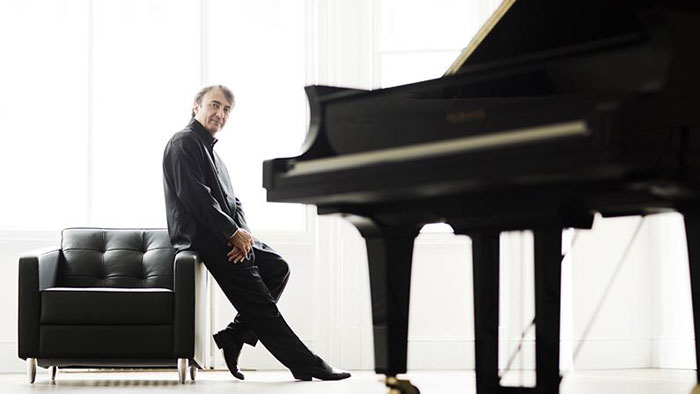 Jean-Efflam Bavouzet - Ravel, Concerto pour la main gauche - Auditorium Orchestre National de Lyon