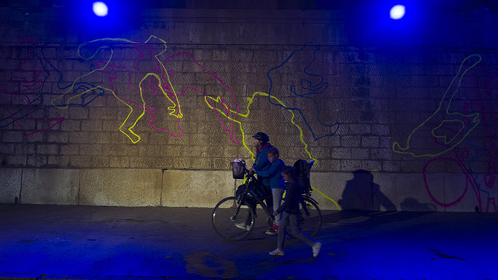 Mise en lumière scénographique du Pont-Rail Stalingrad à Lyon 6e / Emmanuel Foudrot