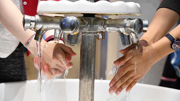 Le lavage des mains à l'école