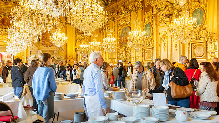 La Vaisselle des chefs dans les Salons de l'Hôtel de ville.