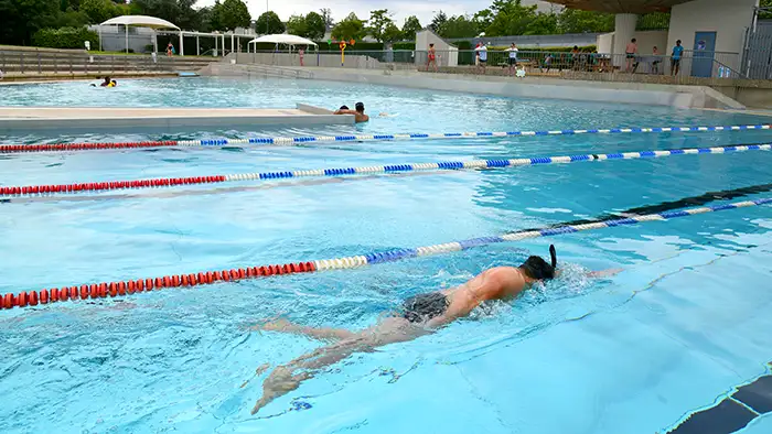 Piscine Mermoz