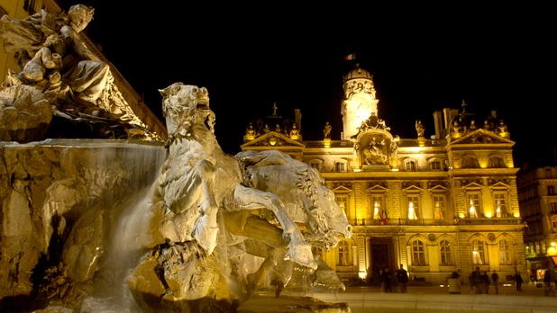 Fontaine Bartholdi de nuit Vignette