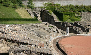 Amphithéatre romain des Trois Gaules