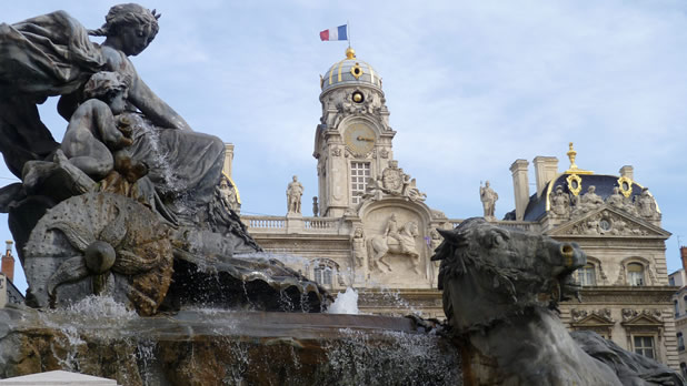 Fontaine Bartholdi restauration inédite L et P