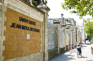 Universite Jean Moulin Lyon 3 Manufacture Des Tabacs Ville De Lyon