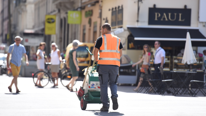 Nettoyage de rue à Lyon