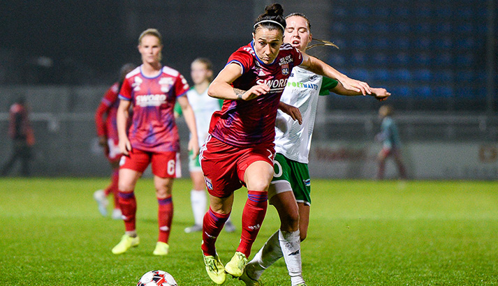 Lucy Bronze - Olympique Lyonnais Féminin