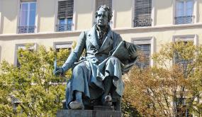 Statue d' André-Marie Ampère - Bronze - Place Ampère - 2e arrondissement Lyon