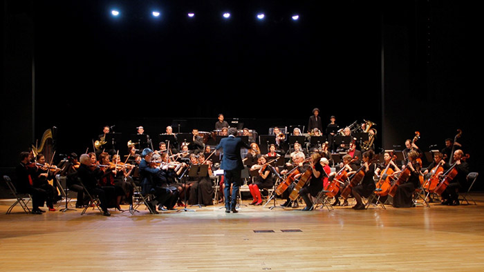 Sweet Orchestra in Love